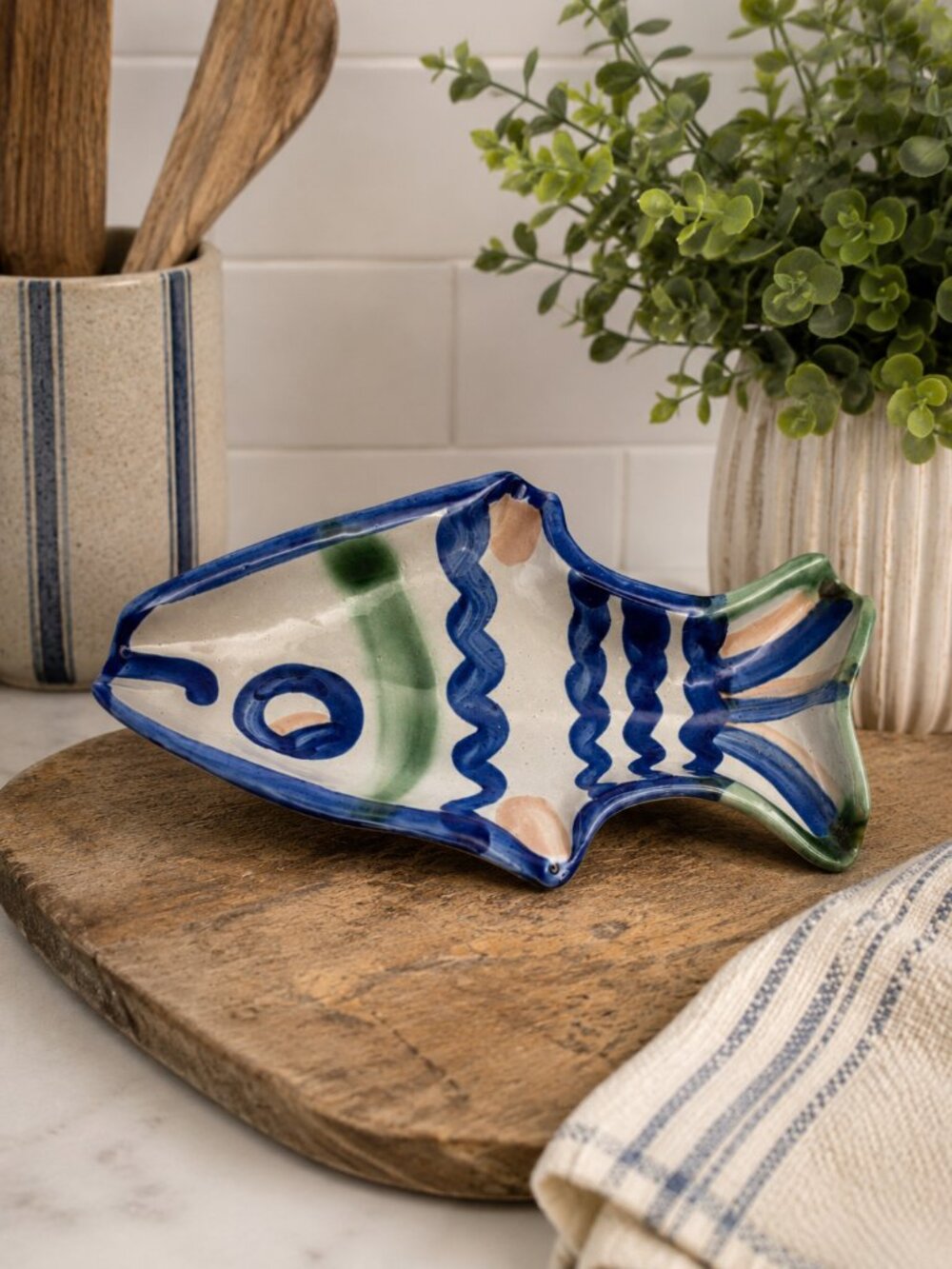 Vintage M.A. Hadley Pottery Fish Spoon Rest / Ashtray Trinket Dish Signed Rare